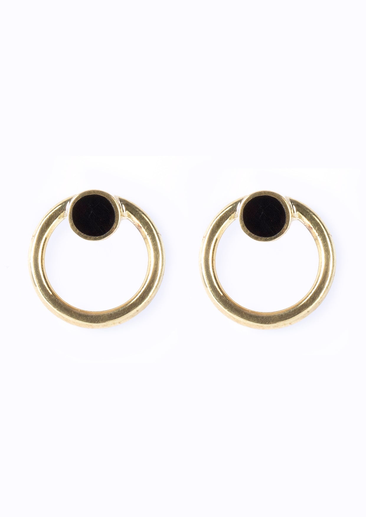 Full Circle Earrings with Black Cowhorn